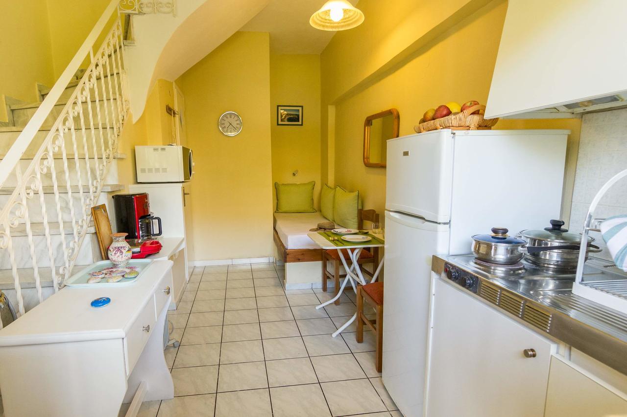 Stathopoulos Apartments Sampatiki Luaran gambar